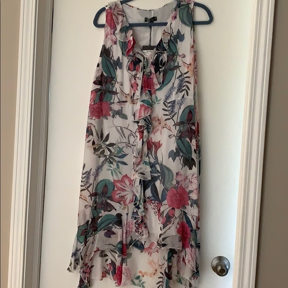 M Dress - Picture 1 of 4